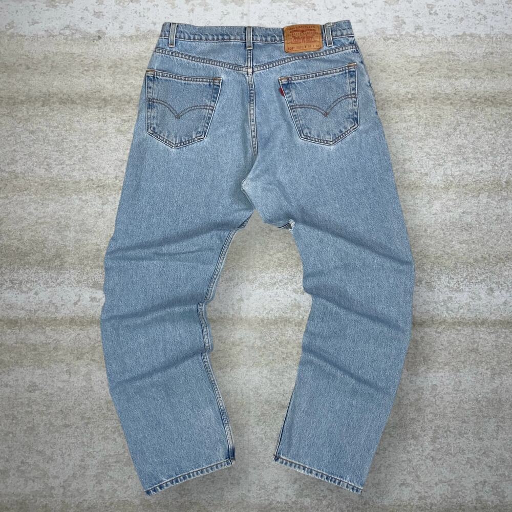 Vintage 90s Levis Jeans 505 36x30 Regular Straight Leg Light Wash Denim Cotton